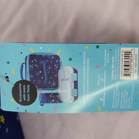 NWT Stars Expandable Insulated Lunch Bag ⭐️🌟 - Picture 3 of 8